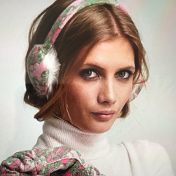 Lilly Pulitzer Accessories - NWOT Lilly Pulitzer Snow Bunny Earmuffs